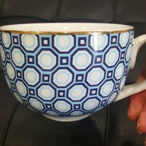 Gorgeous oversized, super glazed mug with gold rim